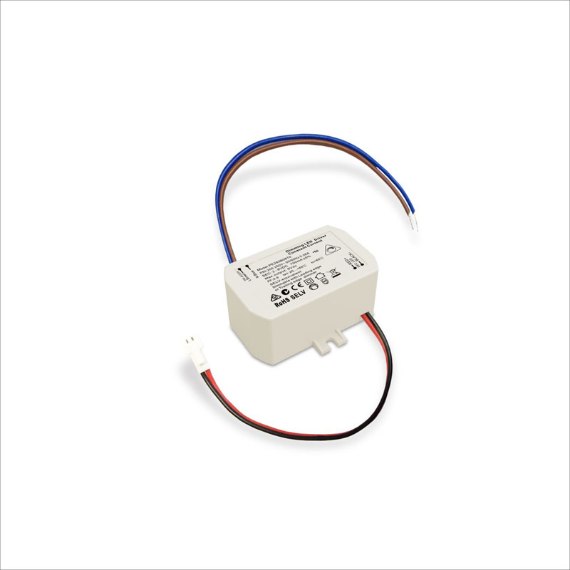 किन सानो आकार 8W स्थिर वर्तमान Triac Dimmable LED चालक आधुनिक प्रकाश प्रणालीहरूको लागि रुचाइएको छनोट बनिरहेको छ?