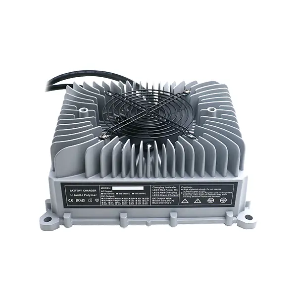 गोल्फ कारहरूको लागि OBC 2000w पोर्टेबल ब्याट्री चार्जर Tuv